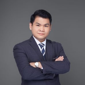 Dr-Low_MMU-Alumnus-1536x1513 Dr-Low_MMU-Alumnus-1536x1513